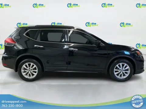 More photos of 2017 Nissan Rogue SV at Drive Appeal Bloomington, MN