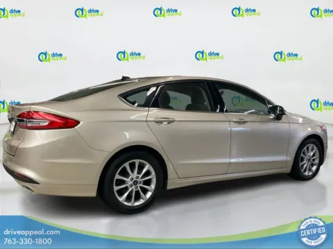More photos of 2017 Ford Fusion SE at Drive Appeal Bloomington, MN