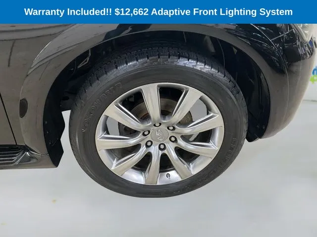 2013 Infiniti QX56 Base photo 3
