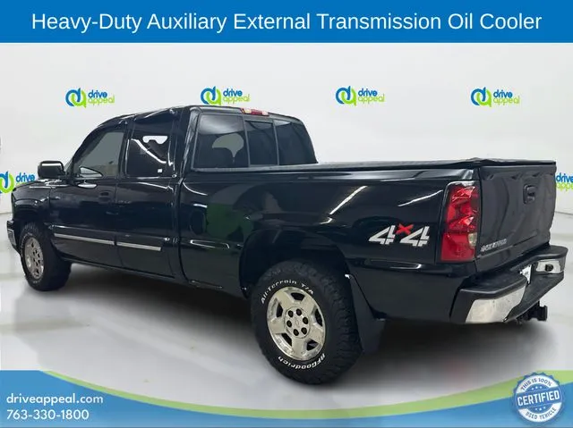 2006 Chevrolet Silverado 1500 LT photo 3