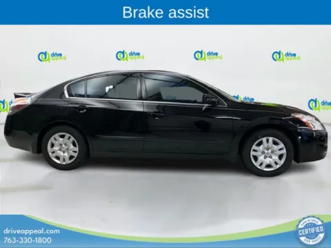 More photos of 2010 Nissan Altima 2.5 S at Drive Appeal Bloomington, MN