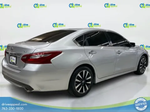 More photos of 2018 Nissan Altima 2.5 SV at Drive Appeal Bloomington, MN