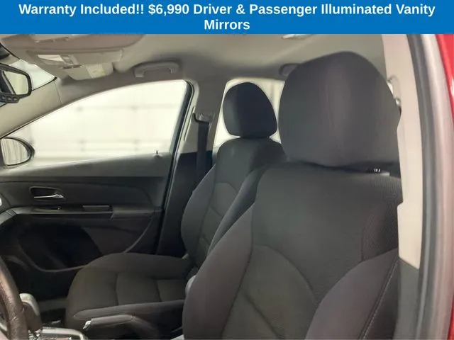2013 Chevrolet Cruze photo 3