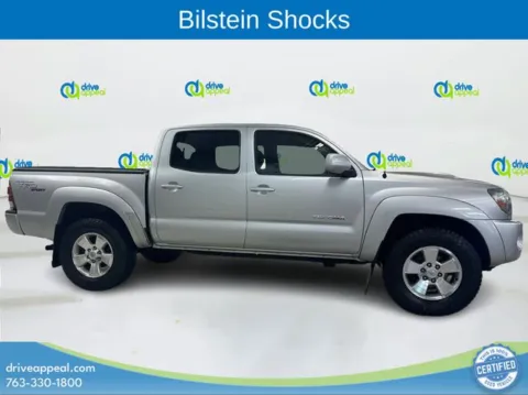 More photos of 2011 Toyota Tacoma at Drive Appeal Bloomington, MN