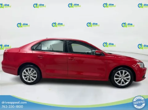More photos of 2012 Volkswagen Jetta 2.5L SE at Drive Appeal Bloomington, MN