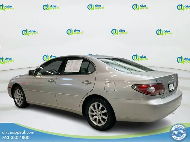 2002 Lexus ES 300 photo 3