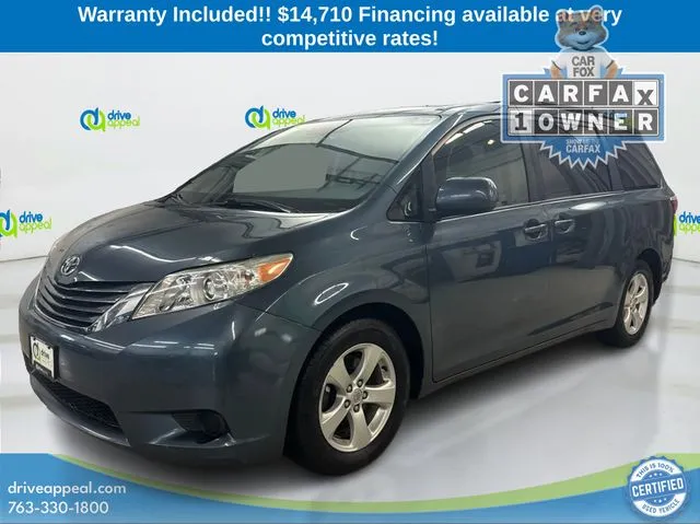 2015 Toyota Sienna LE for sale in Bloomington, MN