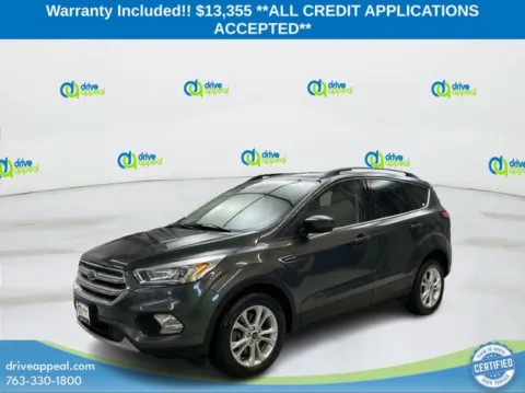 Gray 2017 Ford Escape SE for sale in Bloomington, MN