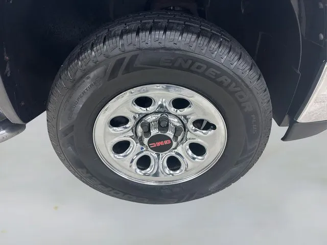 2011 Gmc Sierra 1500 SLE photo 4