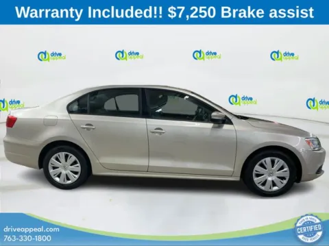 More photos of 2014 Volkswagen Jetta 1.8T SE at Drive Appeal Bloomington, MN