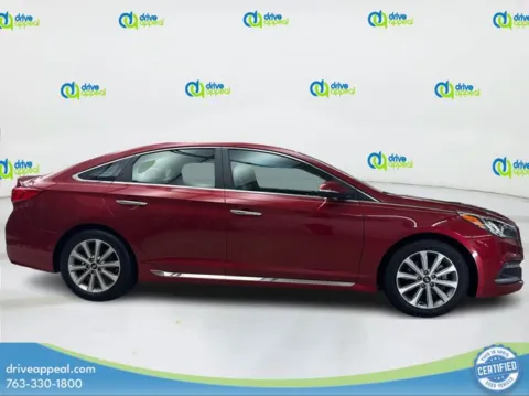 More photos of 2016 Hyundai Sonata at Drive Appeal Bloomington, MN