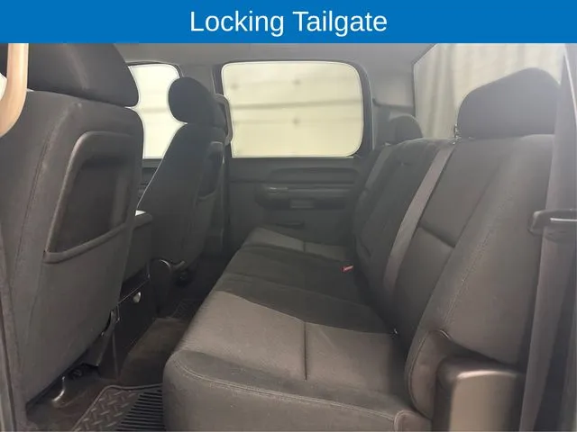 2011 Gmc Sierra SLE photo 4