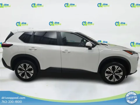 More photos of 2022 Nissan Rogue SV at Drive Appeal Bloomington, MN