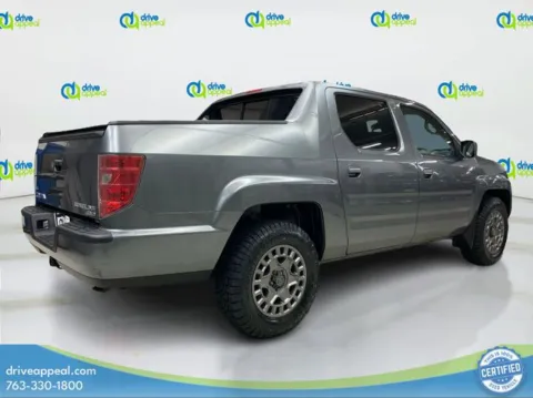 More photos of 2009 Honda Ridgeline RTL at Drive Appeal New Hope, MN