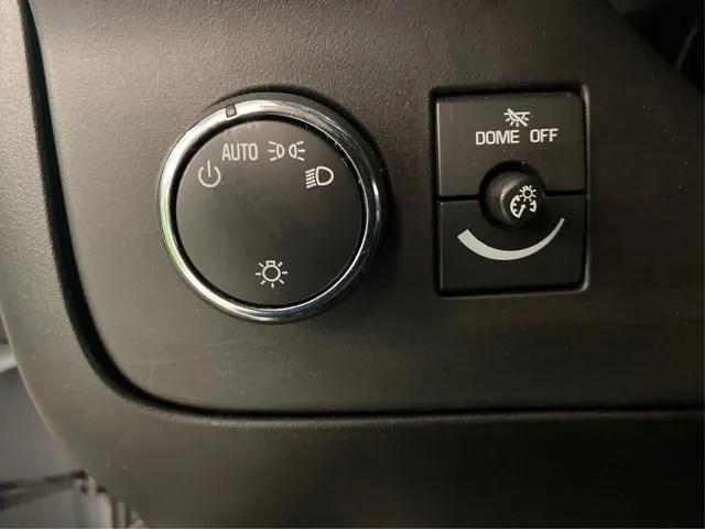 2019 Chevrolet Express Passenger LT - Photo 19