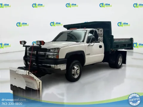 White 2004 Chevrolet Silverado 3500 Work Truck for sale in New Hope, MN
