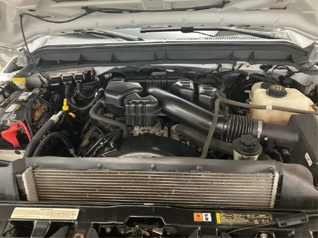 Ford F-250SD photo 11