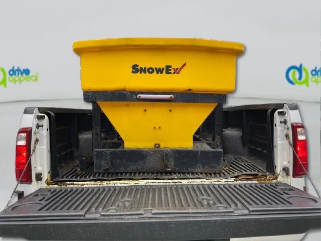 Ford F-250SD photo 13