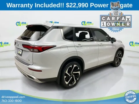 More photos of 2023 Mitsubishi Outlander SE at Drive Appeal New Hope, MN