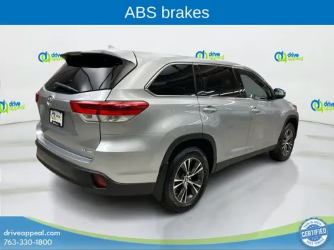 More photos of 2019 Toyota Highlander LE at Drive Appeal New Hope, MN