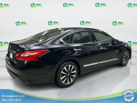 More photos of 2017 Nissan Altima 2.5 SV at Drive Appeal New Hope, MN