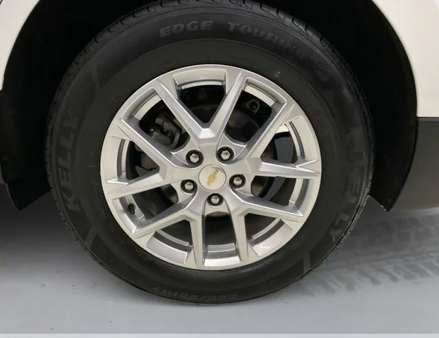 Chevrolet Equinox photo 18