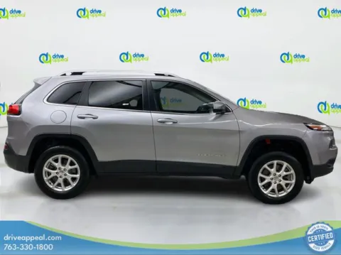 More photos of 2017 Jeep Cherokee Latitude at Drive Appeal New Hope, MN