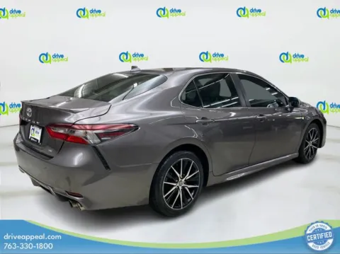 More photos of 2022 Toyota Camry SE at Drive Appeal New Hope, MN