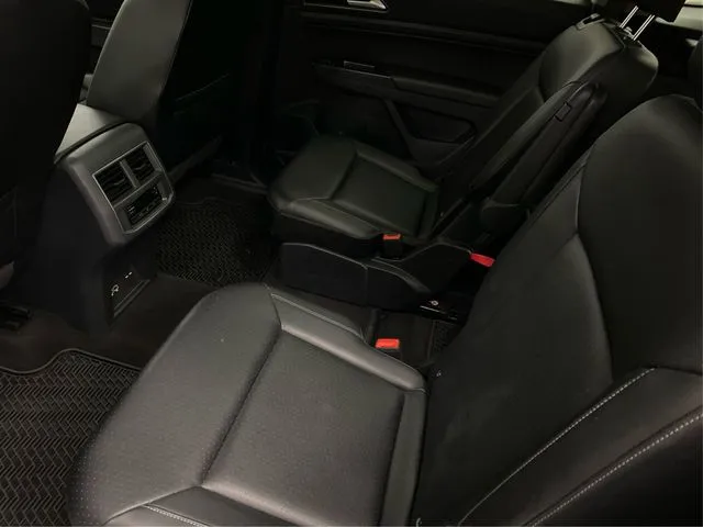 Volkswagen Atlas photo 11