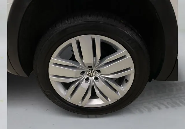 Volkswagen Atlas photo 18