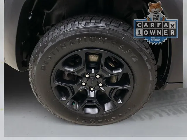 Jeep Cherokee photo 17