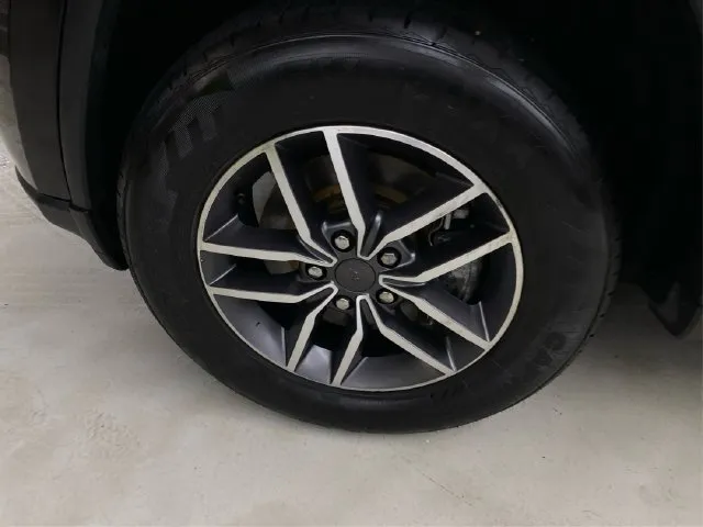 Jeep Grand Cherokee photo 20