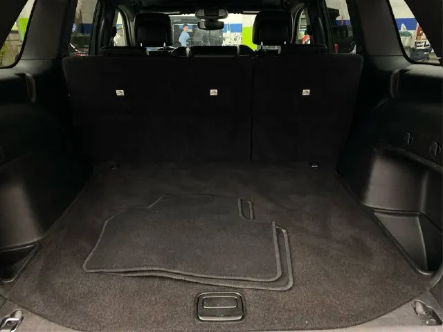 Jeep Grand Cherokee photo 15
