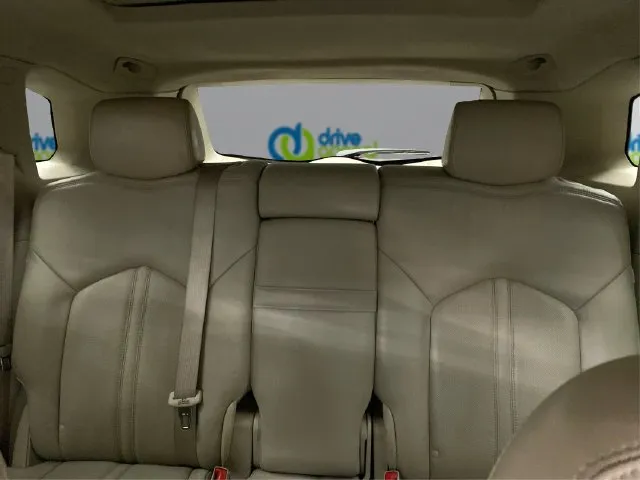 Cadillac SRX photo 21