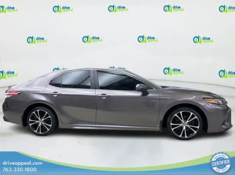 More photos of 2020 Toyota Camry SE at Drive Appeal New Hope, MN