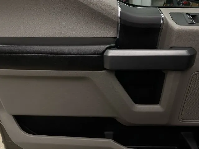 Ford F-150 photo 25