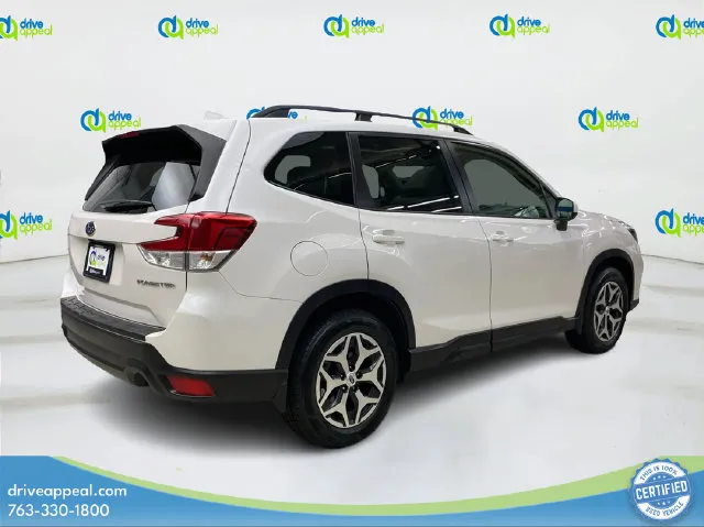 Subaru Forester photo 5