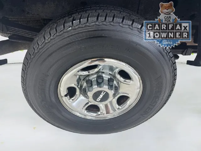 GMC Sierra photo 16