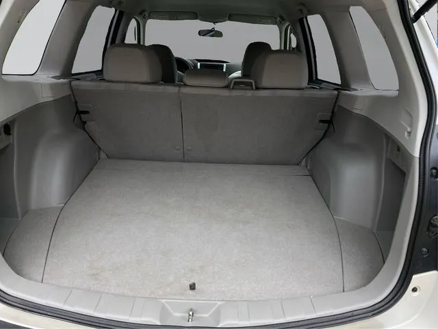 Subaru Forester photo 13
