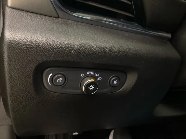 Chevrolet Traverse photo 23