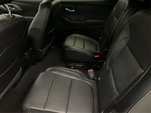 Chevrolet Traverse photo 11