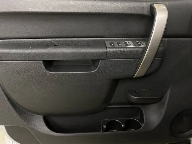 GMC Sierra photo 25