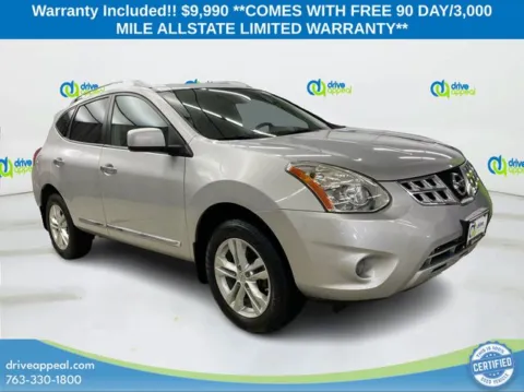 Silver 2013 Nissan Rogue SV for sale in New Hope, MN