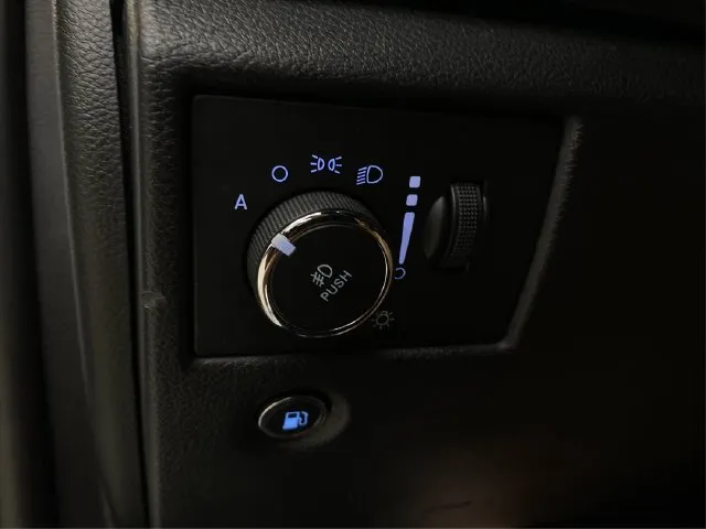 Jeep Grand Cherokee photo 24