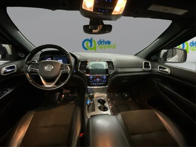 Jeep Grand Cherokee photo 30