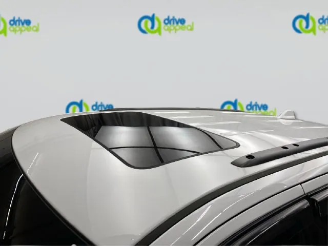 Jeep Grand Cherokee photo 14