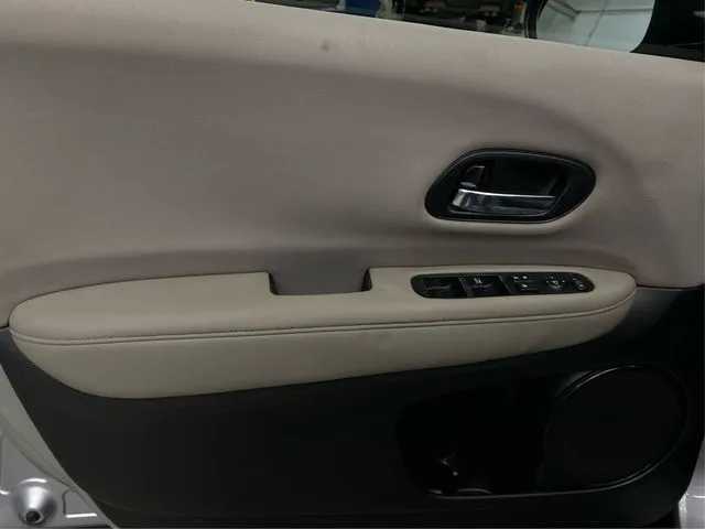 Honda HR-V photo 24