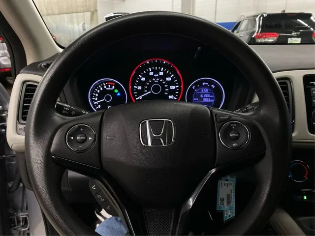 Honda HR-V photo 21