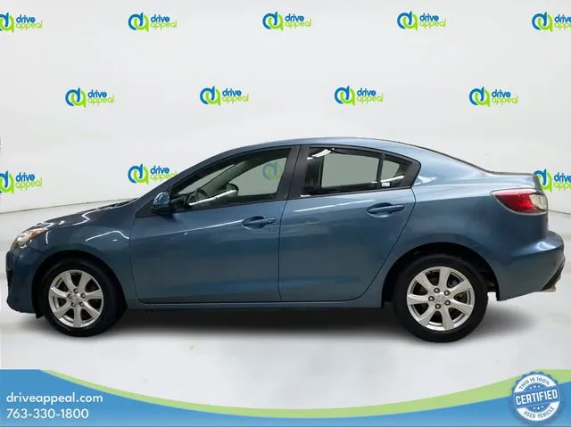 Mazda Mazda3 photo 9