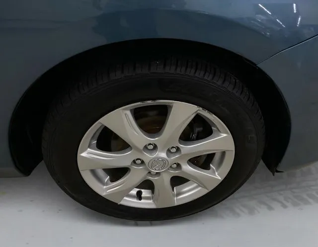 Mazda Mazda3 photo 15